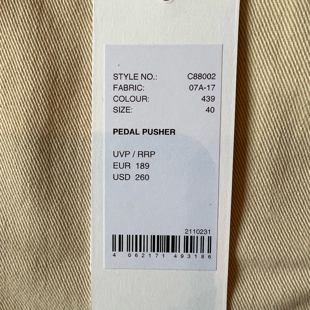 Closed jeans NWT - Picture 5 of 6